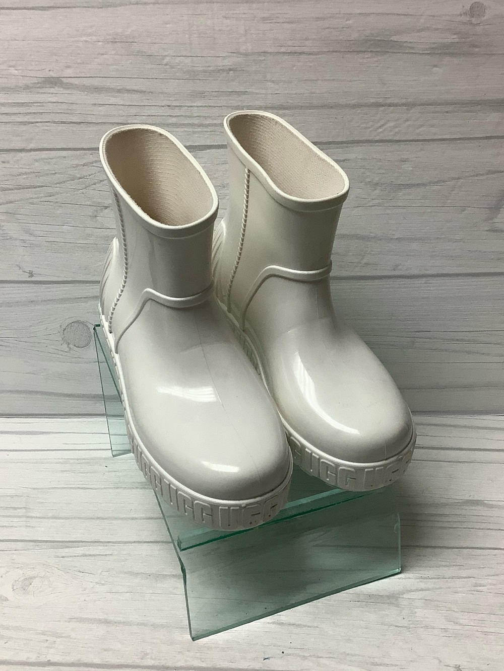 UGG White Glossy Rain Ankle Boots